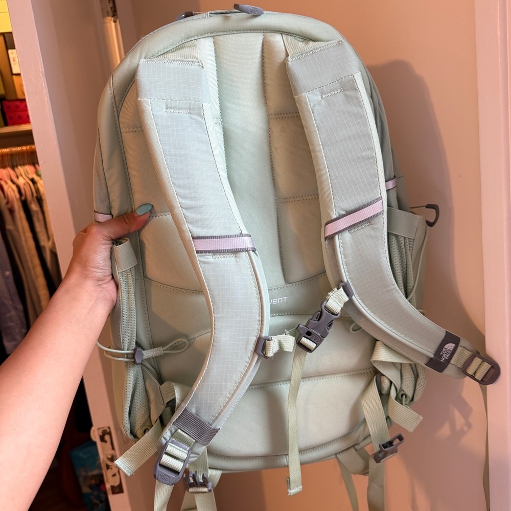 The North Face Women's Borealis Luxe Backpack - Picture 2 of 9